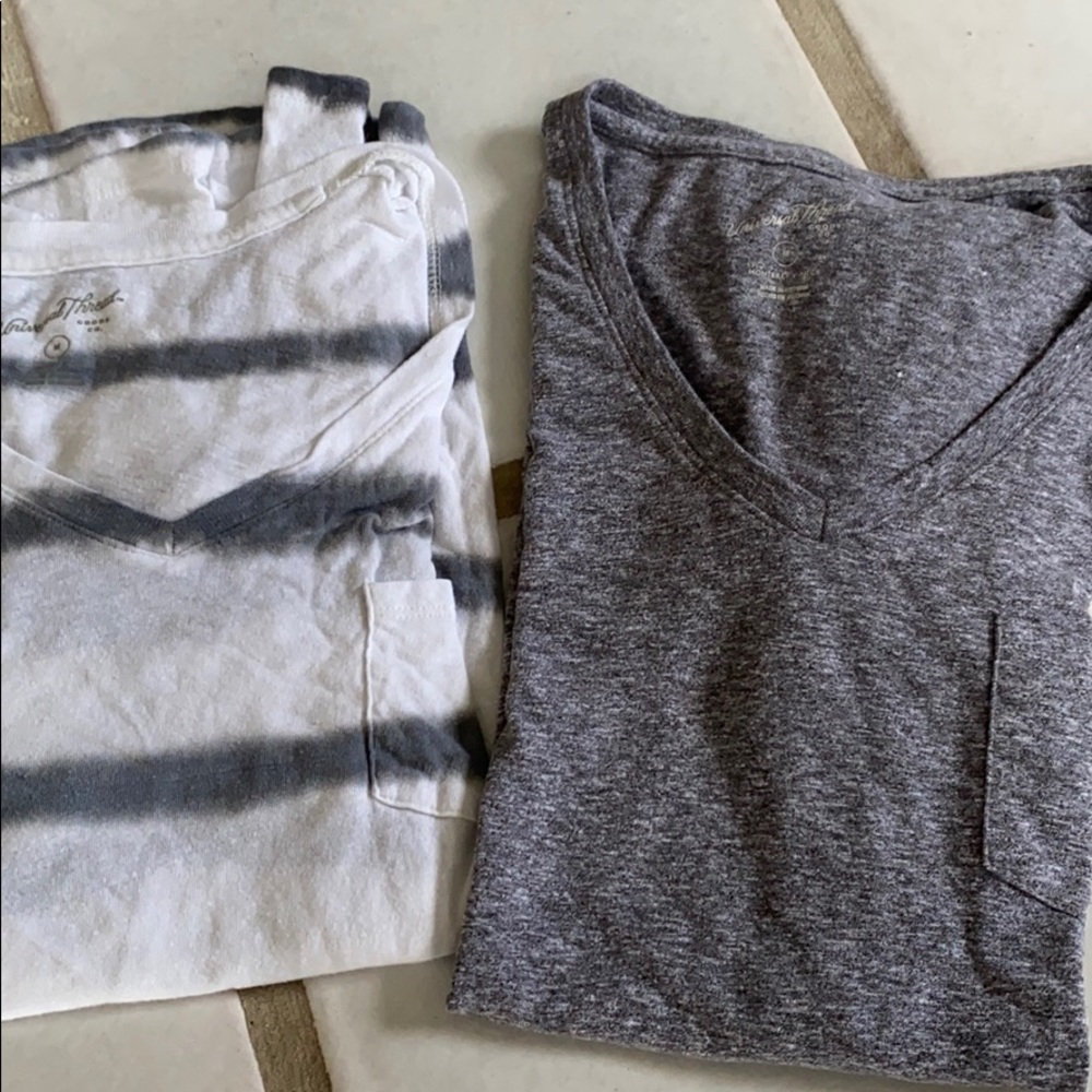 Tee Shirt Bundle - Picture 4 of 4